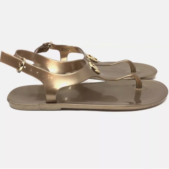Michael Kors Womens Lillie Gold Size 7 MK Logo Plate Jelly Thong PVC Sandals - Picture 5 of 7